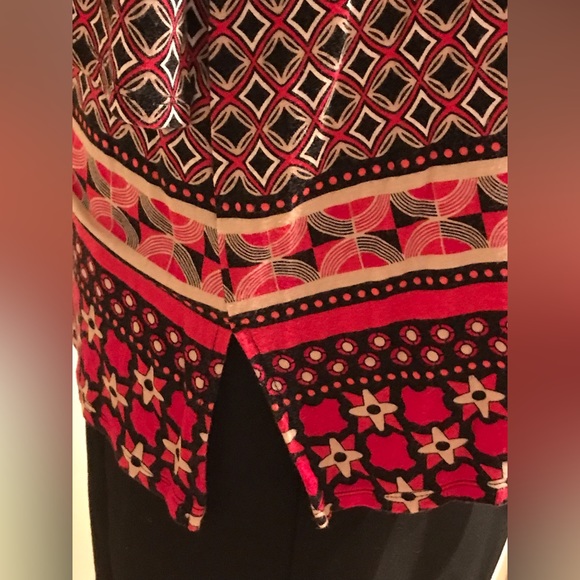 DANA BUCHMAN RED GEOMETRIC PRINT LONG SLEEVE STRETCH TUNIC TOP SHIRT ~Size M - Picture 5 of 9